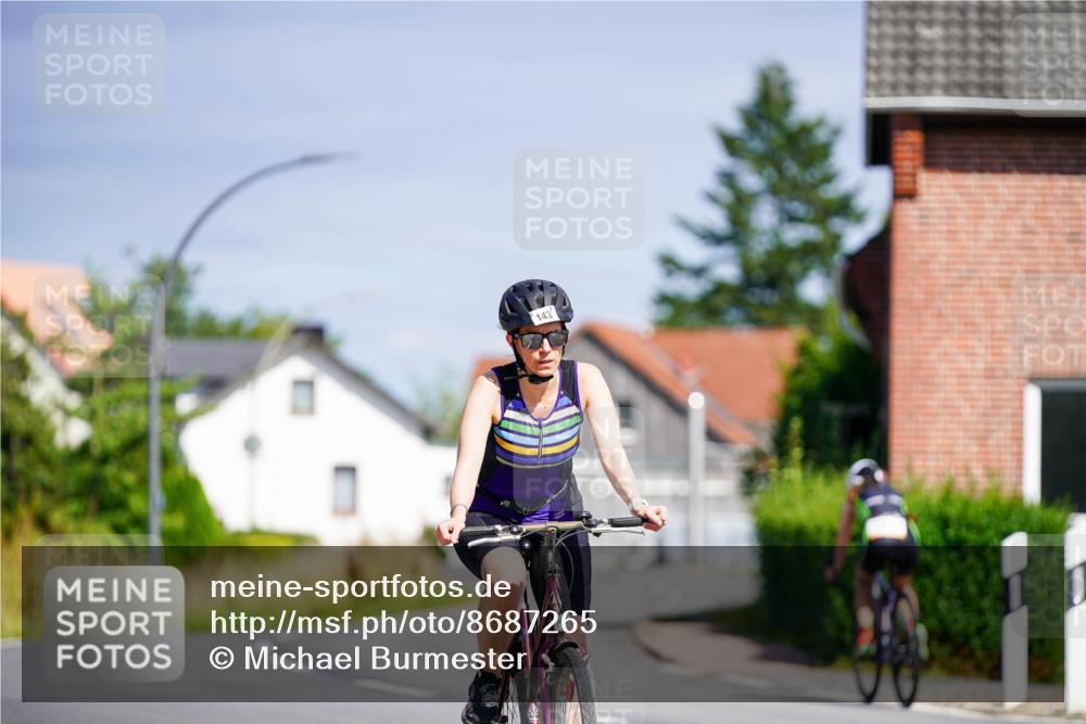 31.08.2025 - Elbe Triathlon Hamburg Michael Burmester http://msf.ph/oto/8687265 31.08.2025 14:52:06 Radfahren 140, 143 meine-sportfotos.de