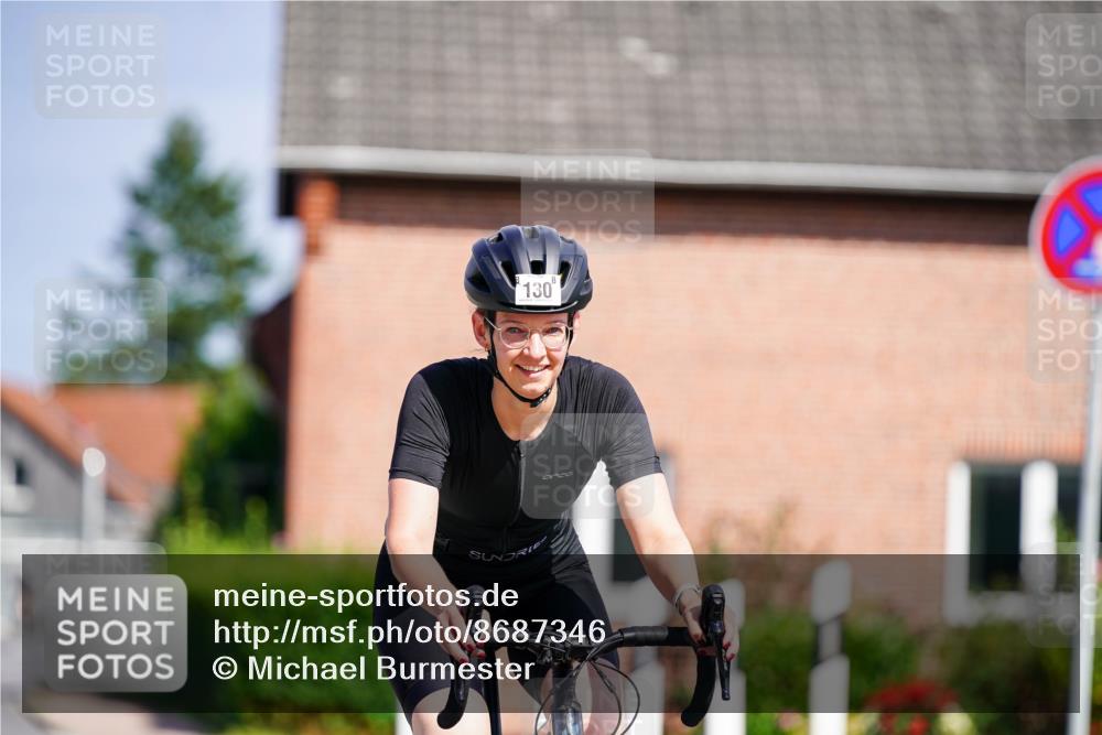 31.08.2025 - Elbe Triathlon Hamburg Michael Burmester http://msf.ph/oto/8687346 31.08.2025 14:53:53 Radfahren 130 meine-sportfotos.de