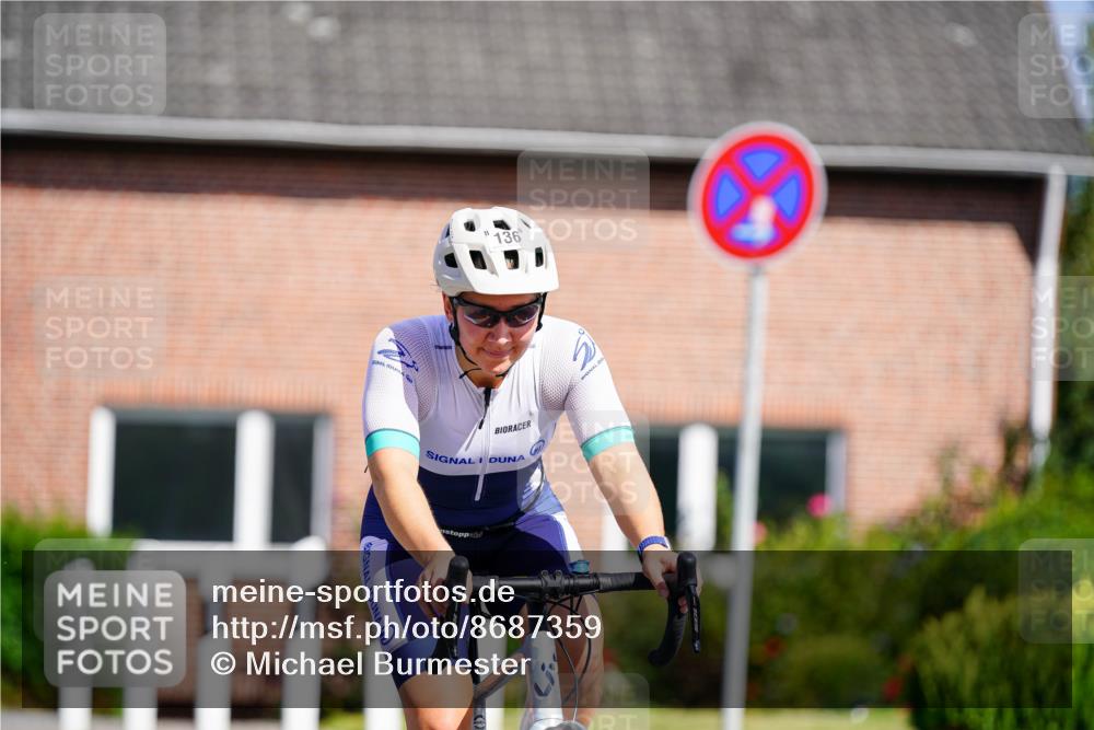 31.08.2025 - Elbe Triathlon Hamburg Michael Burmester http://msf.ph/oto/8687359 31.08.2025 14:54:06 Radfahren  meine-sportfotos.de
