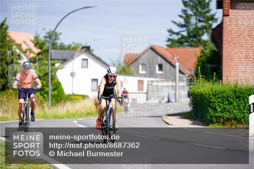 31.08.2025 - Elbe Triathlon Hamburg Michael Burmester http://msf.ph/oto/8687362 31.08.2025 14:54:28 Radfahren 154 meine-sportfotos.de