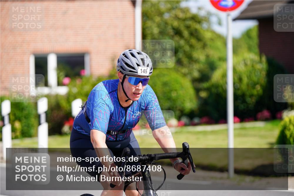 31.08.2025 - Elbe Triathlon Hamburg Michael Burmester http://msf.ph/oto/8687408 31.08.2025 14:56:37 Radfahren  meine-sportfotos.de