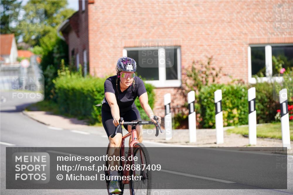 31.08.2025 - Elbe Triathlon Hamburg Michael Burmester http://msf.ph/oto/8687409 31.08.2025 14:56:54 Radfahren  meine-sportfotos.de