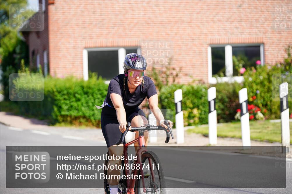 31.08.2025 - Elbe Triathlon Hamburg Michael Burmester http://msf.ph/oto/8687411 31.08.2025 14:56:54 Radfahren  meine-sportfotos.de