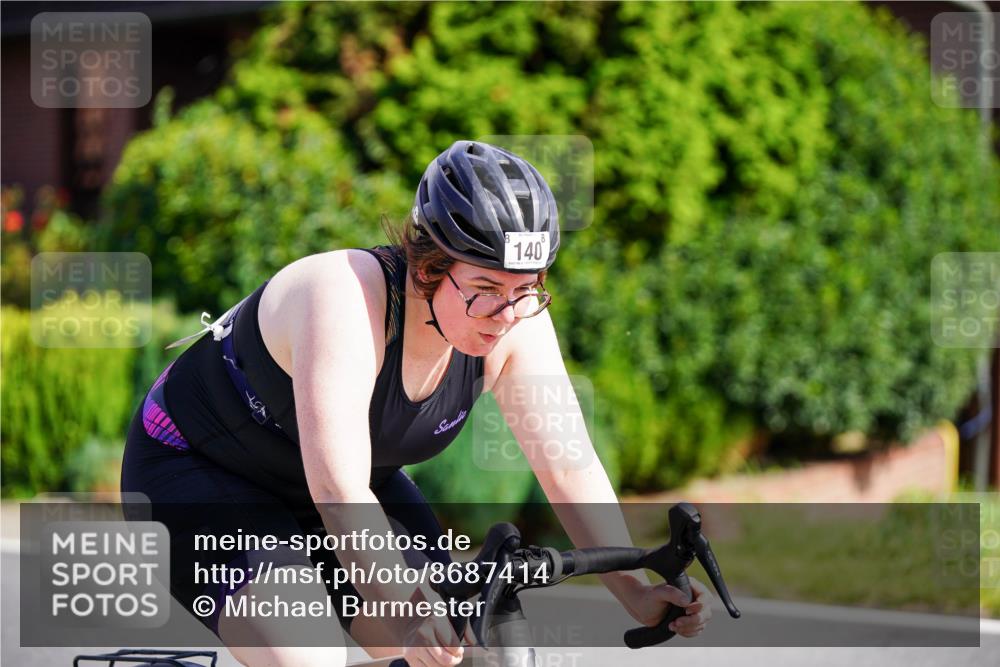 31.08.2025 - Elbe Triathlon Hamburg Michael Burmester http://msf.ph/oto/8687414 31.08.2025 14:57:05 Radfahren  meine-sportfotos.de