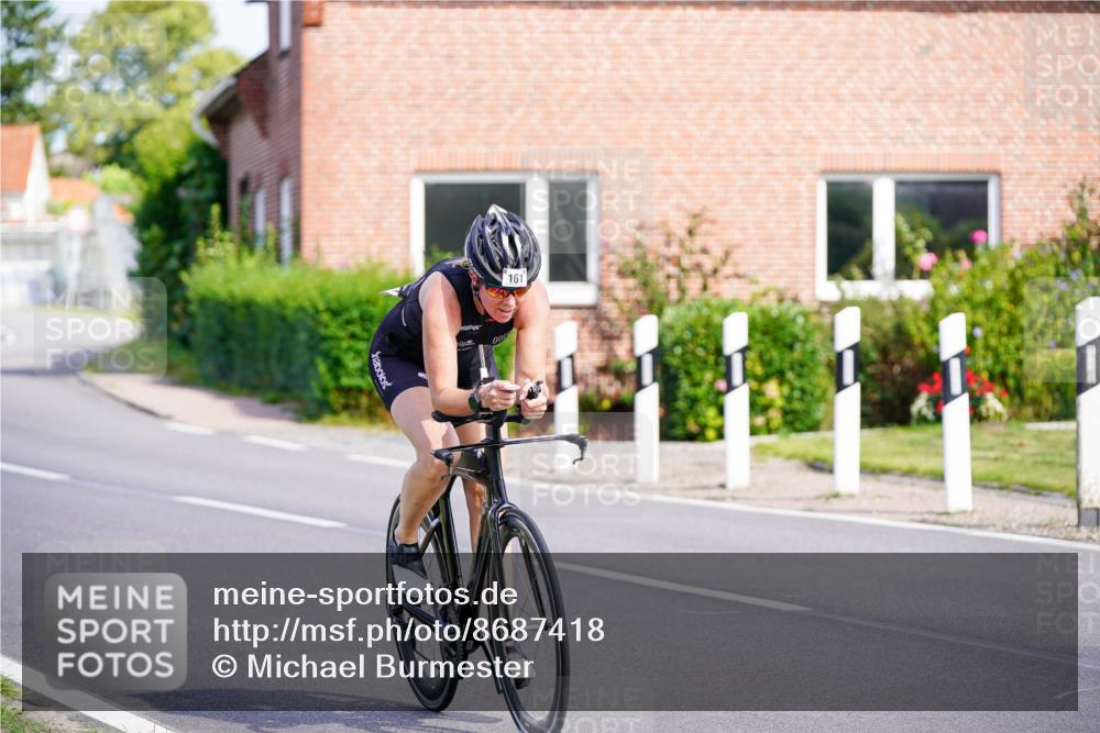 31.08.2025 - Elbe Triathlon Hamburg Michael Burmester http://msf.ph/oto/8687418 31.08.2025 14:57:23 Radfahren  meine-sportfotos.de