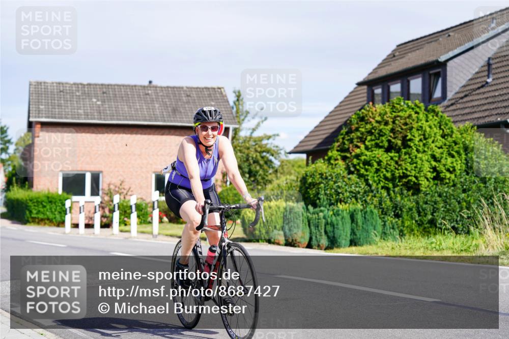 31.08.2025 - Elbe Triathlon Hamburg Michael Burmester http://msf.ph/oto/8687427 31.08.2025 14:57:38 Radfahren  meine-sportfotos.de