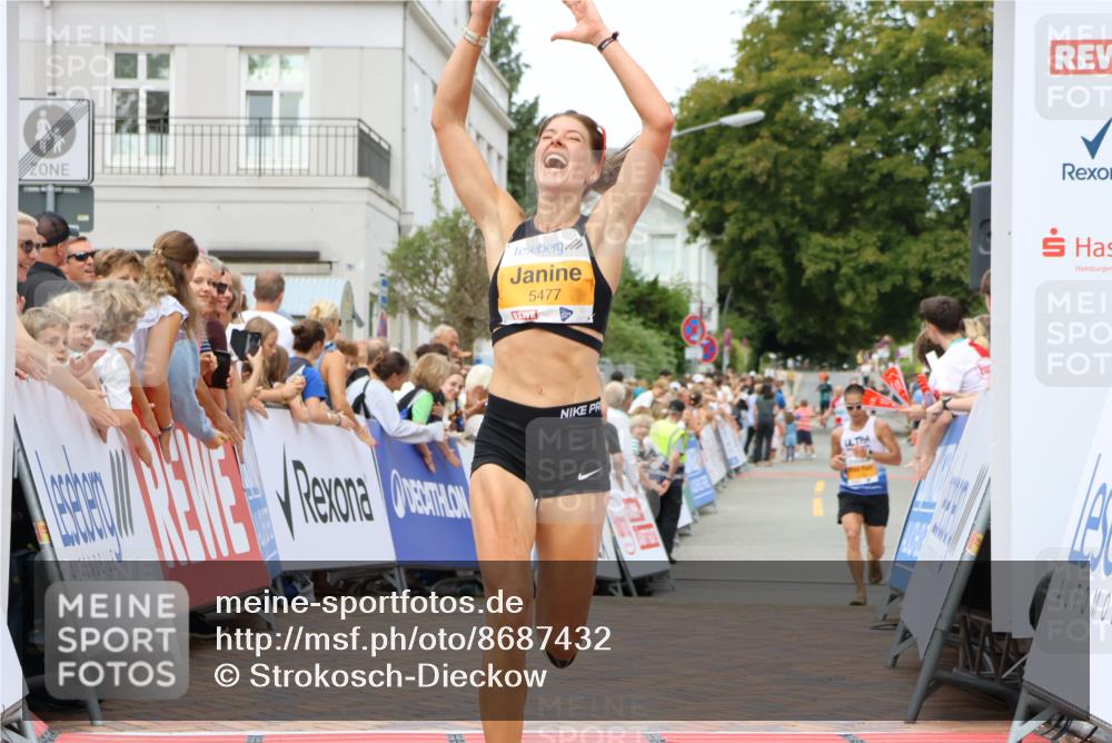 31.08.2025 - 21. Blankeneser Heldenlauf Strokosch-Dieckow http://msf.ph/oto/8687432 31.08.2025 11:58:11 Ziel 5477, 4192 meine-sportfotos.de