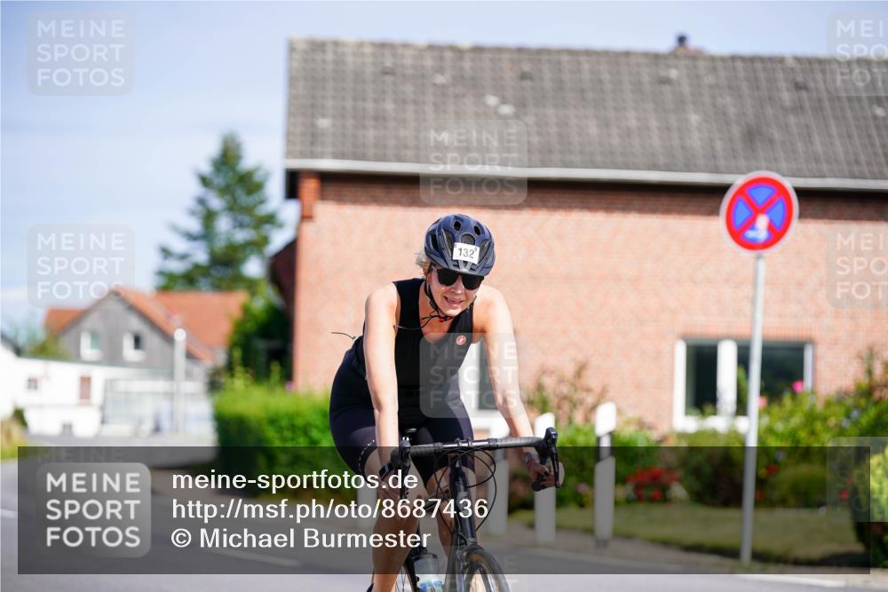 31.08.2025 - Elbe Triathlon Hamburg Michael Burmester http://msf.ph/oto/8687436 31.08.2025 14:57:53 Radfahren 142 meine-sportfotos.de