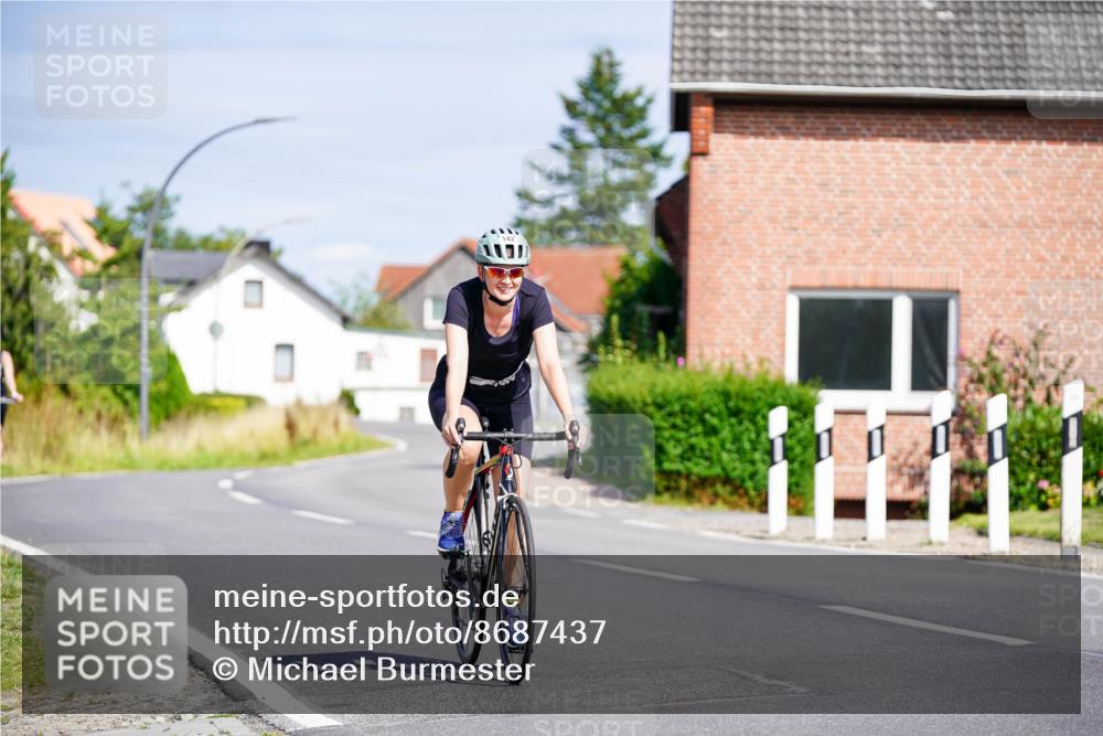 31.08.2025 - Elbe Triathlon Hamburg Michael Burmester http://msf.ph/oto/8687437 31.08.2025 14:57:54 Radfahren 142 meine-sportfotos.de