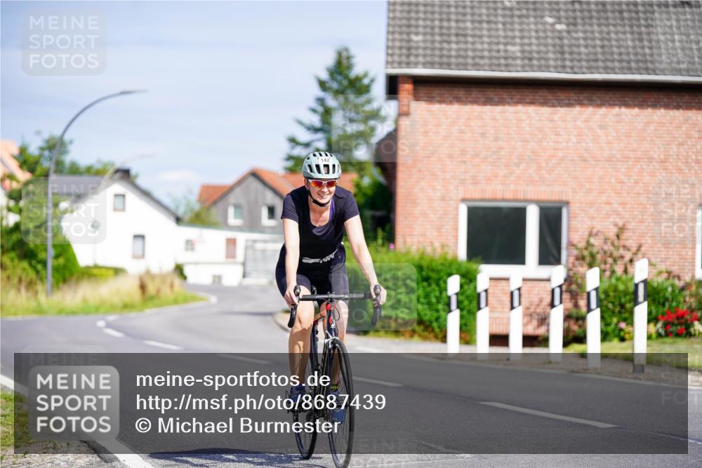 31.08.2025 - Elbe Triathlon Hamburg Michael Burmester http://msf.ph/oto/8687439 31.08.2025 14:57:54 Radfahren 142 meine-sportfotos.de