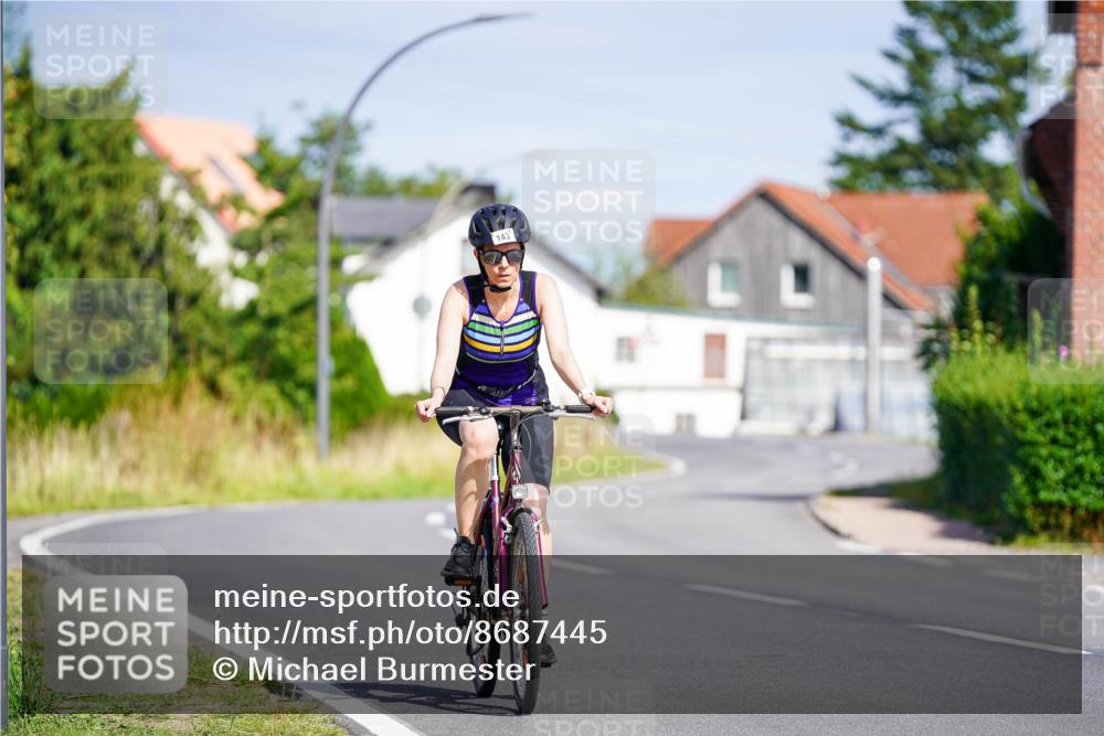 31.08.2025 - Elbe Triathlon Hamburg Michael Burmester http://msf.ph/oto/8687445 31.08.2025 14:57:58 Radfahren 142 meine-sportfotos.de