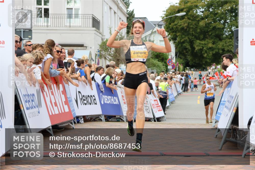31.08.2025 - 21. Blankeneser Heldenlauf Strokosch-Dieckow http://msf.ph/oto/8687453 31.08.2025 11:58:10 Ziel 5477, 4192 meine-sportfotos.de
