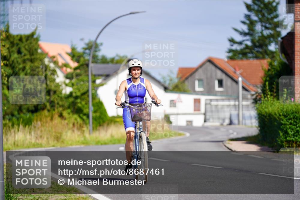 31.08.2025 - Elbe Triathlon Hamburg Michael Burmester http://msf.ph/oto/8687461 31.08.2025 14:59:55 Radfahren  meine-sportfotos.de