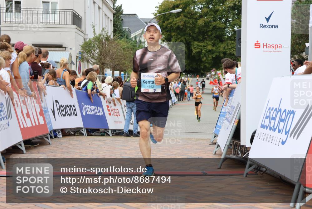 31.08.2025 - 21. Blankeneser Heldenlauf Strokosch-Dieckow http://msf.ph/oto/8687494 31.08.2025 11:58:05 Ziel 4192, 4429 meine-sportfotos.de
