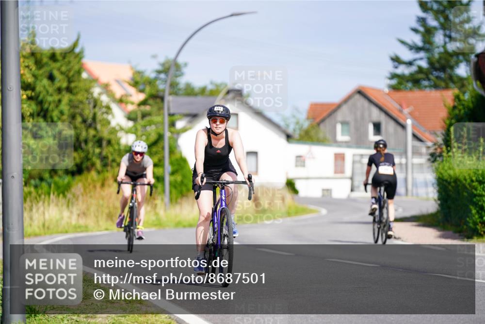 31.08.2025 - Elbe Triathlon Hamburg Michael Burmester http://msf.ph/oto/8687501 31.08.2025 15:01:47 Radfahren 151 meine-sportfotos.de