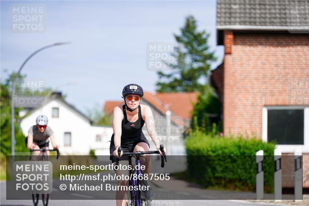 31.08.2025 - Elbe Triathlon Hamburg Michael Burmester http://msf.ph/oto/8687505 31.08.2025 15:01:48 Radfahren 151 meine-sportfotos.de
