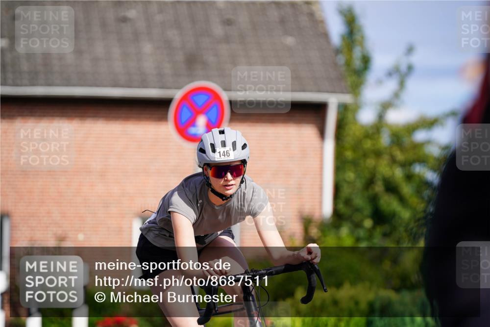 31.08.2025 - Elbe Triathlon Hamburg Michael Burmester http://msf.ph/oto/8687511 31.08.2025 15:01:50 Radfahren 151 meine-sportfotos.de