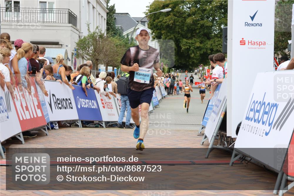 31.08.2025 - 21. Blankeneser Heldenlauf Strokosch-Dieckow http://msf.ph/oto/8687523 31.08.2025 11:58:04 Ziel 4192, 4429 meine-sportfotos.de