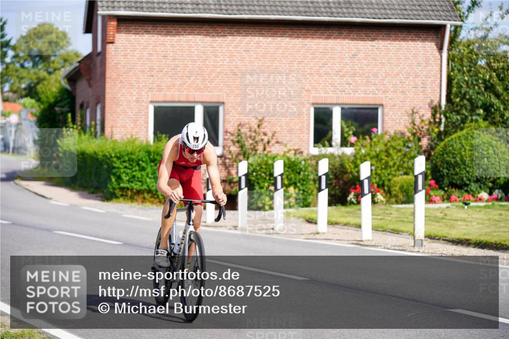 31.08.2025 - Elbe Triathlon Hamburg Michael Burmester http://msf.ph/oto/8687525 31.08.2025 15:02:42 Radfahren  meine-sportfotos.de
