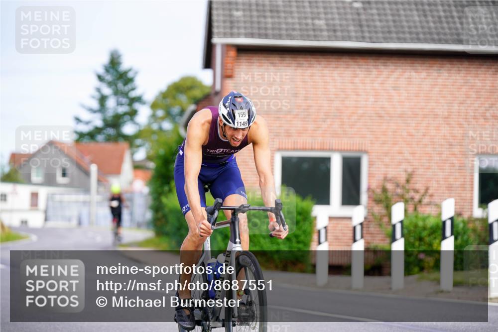 31.08.2025 - Elbe Triathlon Hamburg Michael Burmester http://msf.ph/oto/8687551 31.08.2025 15:05:42 Radfahren  meine-sportfotos.de