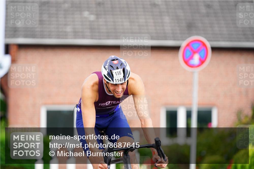 31.08.2025 - Elbe Triathlon Hamburg Michael Burmester http://msf.ph/oto/8687645 31.08.2025 15:13:54 Radfahren  meine-sportfotos.de