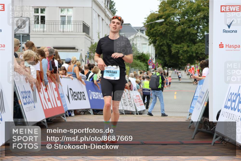 31.08.2025 - 21. Blankeneser Heldenlauf Strokosch-Dieckow http://msf.ph/oto/8687669 31.08.2025 11:57:40 Ziel 4284 meine-sportfotos.de