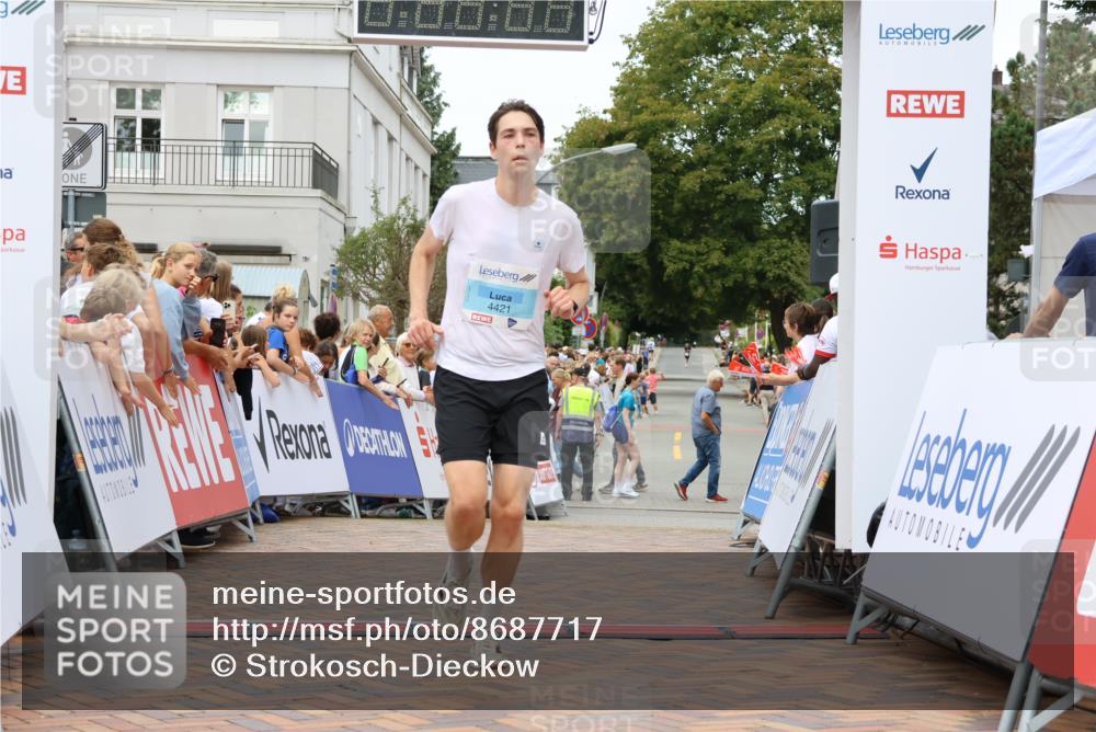 31.08.2025 - 21. Blankeneser Heldenlauf Strokosch-Dieckow http://msf.ph/oto/8687717 31.08.2025 11:57:01 Ziel 4421 meine-sportfotos.de