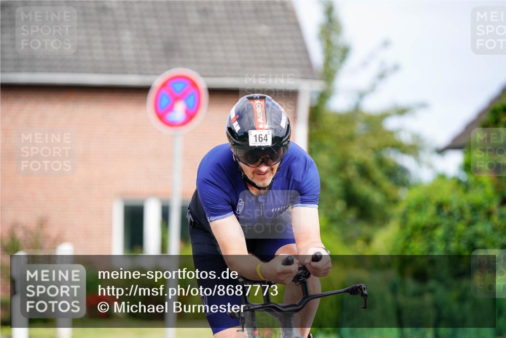 31.08.2025 - Elbe Triathlon Hamburg Michael Burmester http://msf.ph/oto/8687773 31.08.2025 15:22:59 Radfahren  meine-sportfotos.de