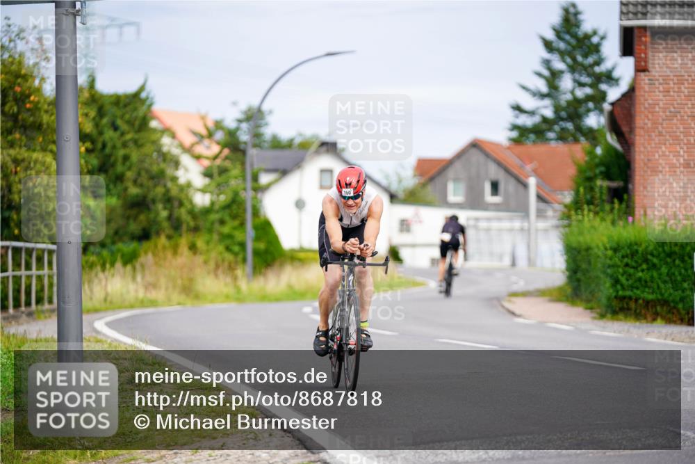 31.08.2025 - Elbe Triathlon Hamburg Michael Burmester http://msf.ph/oto/8687818 31.08.2025 15:25:27 Radfahren  meine-sportfotos.de