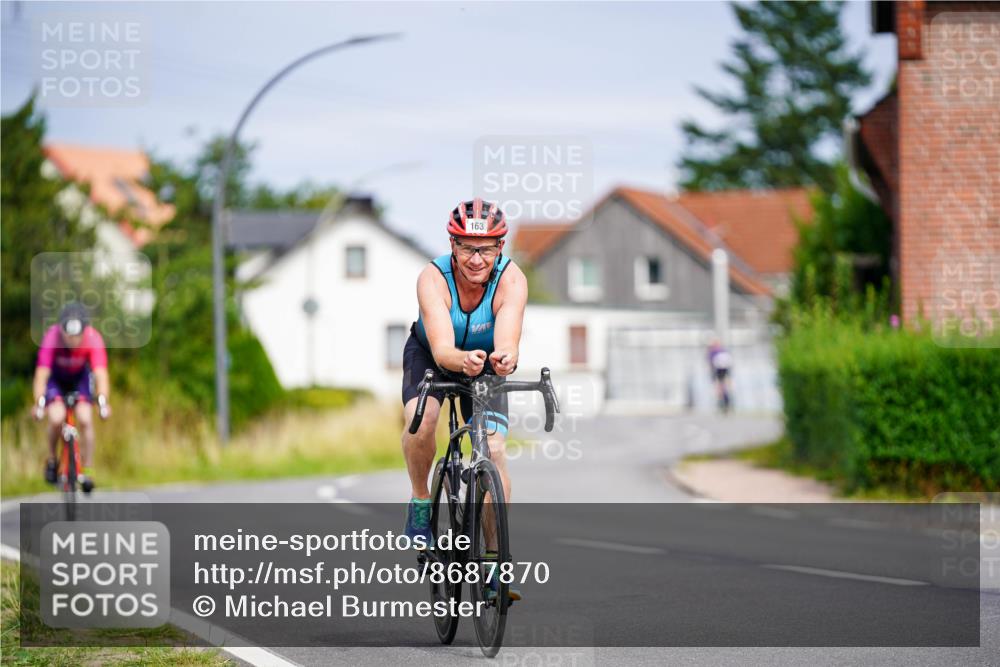 31.08.2025 - Elbe Triathlon Hamburg Michael Burmester http://msf.ph/oto/8687870 31.08.2025 15:27:15 Radfahren  meine-sportfotos.de