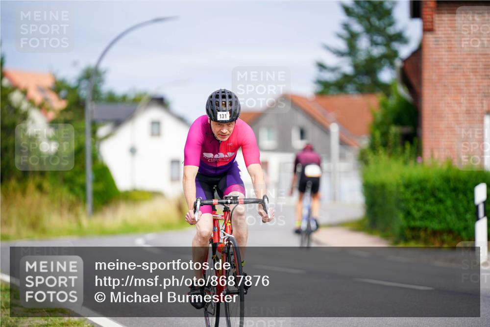 31.08.2025 - Elbe Triathlon Hamburg Michael Burmester http://msf.ph/oto/8687876 31.08.2025 15:27:18 Radfahren  meine-sportfotos.de