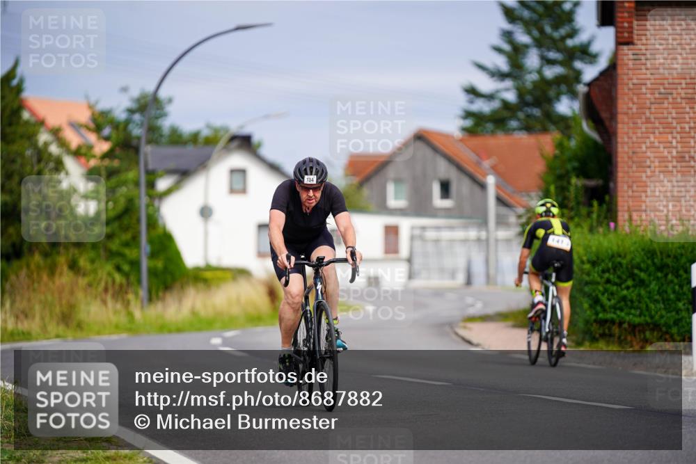 31.08.2025 - Elbe Triathlon Hamburg Michael Burmester http://msf.ph/oto/8687882 31.08.2025 15:27:42 Radfahren  meine-sportfotos.de