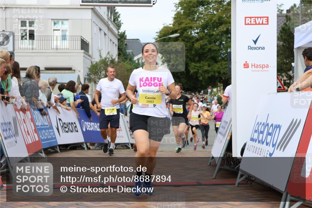 31.08.2025 - 21. Blankeneser Heldenlauf Strokosch-Dieckow http://msf.ph/oto/8687894 31.08.2025 10:29:43 Ziel 2491, 2683, 2322, 2248, 2250, 2578, 2614, 2615, 2426, 2455, 2545, 2544, 2277, 2532 meine-sportfotos.de