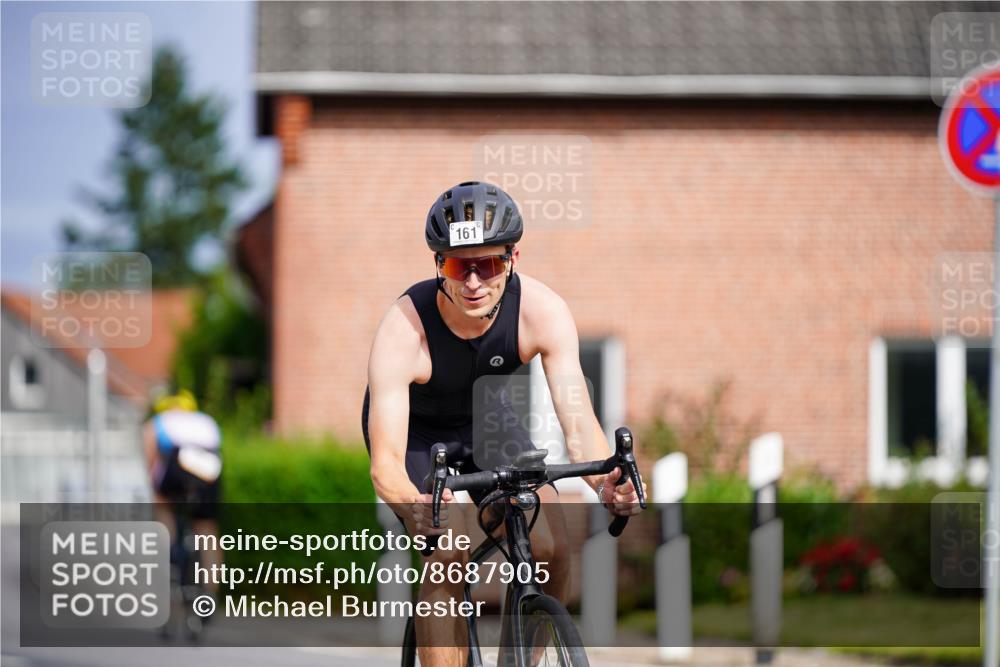 31.08.2025 - Elbe Triathlon Hamburg Michael Burmester http://msf.ph/oto/8687905 31.08.2025 15:29:07 Radfahren  meine-sportfotos.de