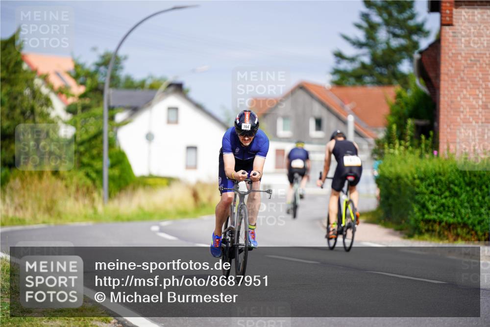 31.08.2025 - Elbe Triathlon Hamburg Michael Burmester http://msf.ph/oto/8687951 31.08.2025 15:31:11 Radfahren  meine-sportfotos.de