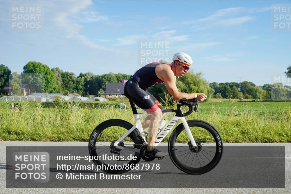 31.08.2025 - Elbe Triathlon Hamburg Michael Burmester http://msf.ph/oto/8687978 31.08.2025 08:35:20 Radfahren 194 meine-sportfotos.de