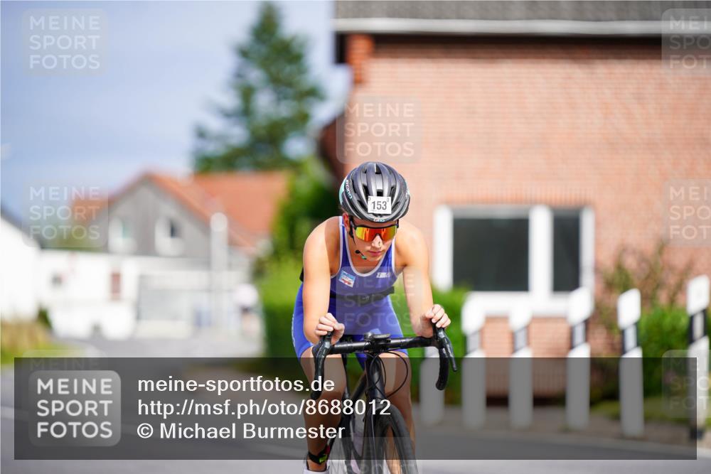 31.08.2025 - Elbe Triathlon Hamburg Michael Burmester http://msf.ph/oto/8688012 31.08.2025 15:33:24 Radfahren  meine-sportfotos.de