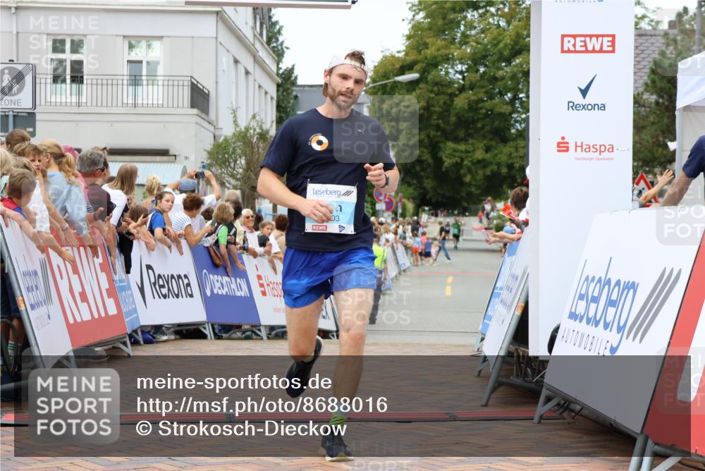 31.08.2025 - 21. Blankeneser Heldenlauf Strokosch-Dieckow http://msf.ph/oto/8688016 31.08.2025 11:56:08 Ziel 4203 meine-sportfotos.de