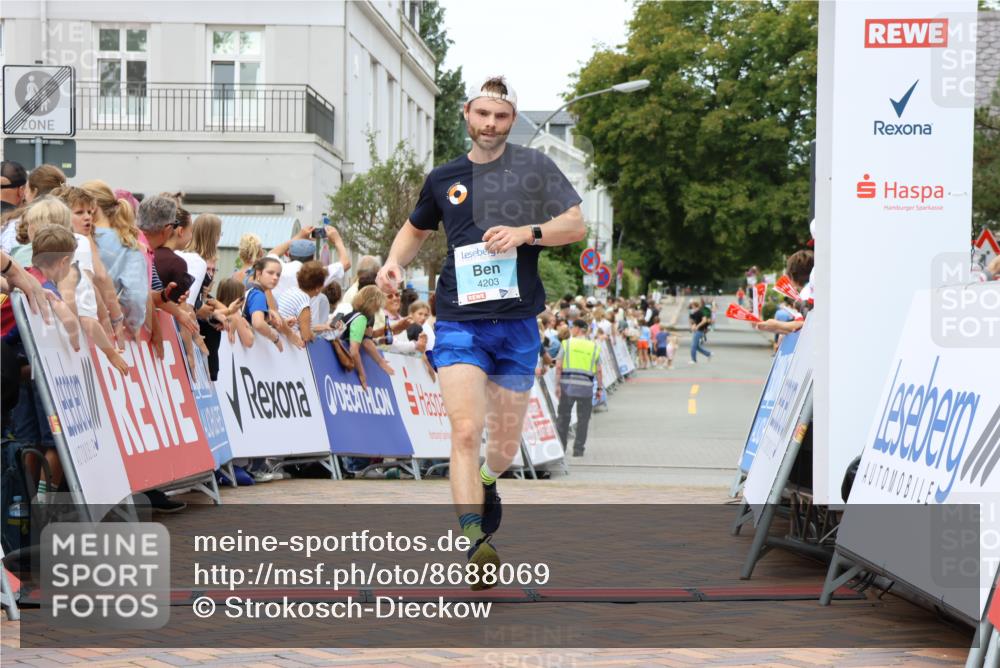 31.08.2025 - 21. Blankeneser Heldenlauf Strokosch-Dieckow http://msf.ph/oto/8688069 31.08.2025 11:56:08 Ziel 4203 meine-sportfotos.de