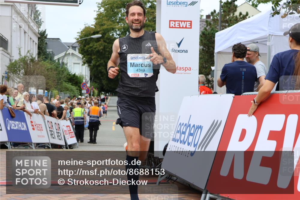 31.08.2025 - 21. Blankeneser Heldenlauf Strokosch-Dieckow http://msf.ph/oto/8688153 31.08.2025 11:55:10 Ziel 4349 meine-sportfotos.de