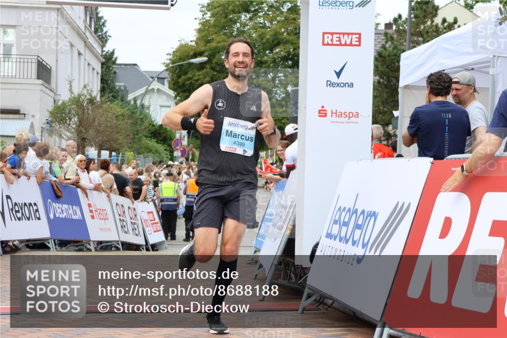 31.08.2025 - 21. Blankeneser Heldenlauf Strokosch-Dieckow http://msf.ph/oto/8688188 31.08.2025 11:55:09 Ziel 4349 meine-sportfotos.de