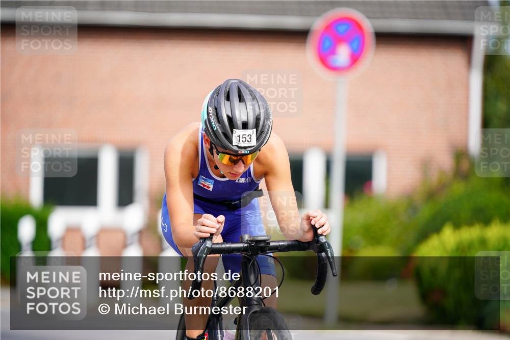 31.08.2025 - Elbe Triathlon Hamburg Michael Burmester http://msf.ph/oto/8688201 31.08.2025 15:37:48 Radfahren  meine-sportfotos.de