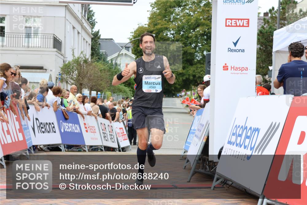 31.08.2025 - 21. Blankeneser Heldenlauf Strokosch-Dieckow http://msf.ph/oto/8688240 31.08.2025 11:55:09 Ziel 4349 meine-sportfotos.de