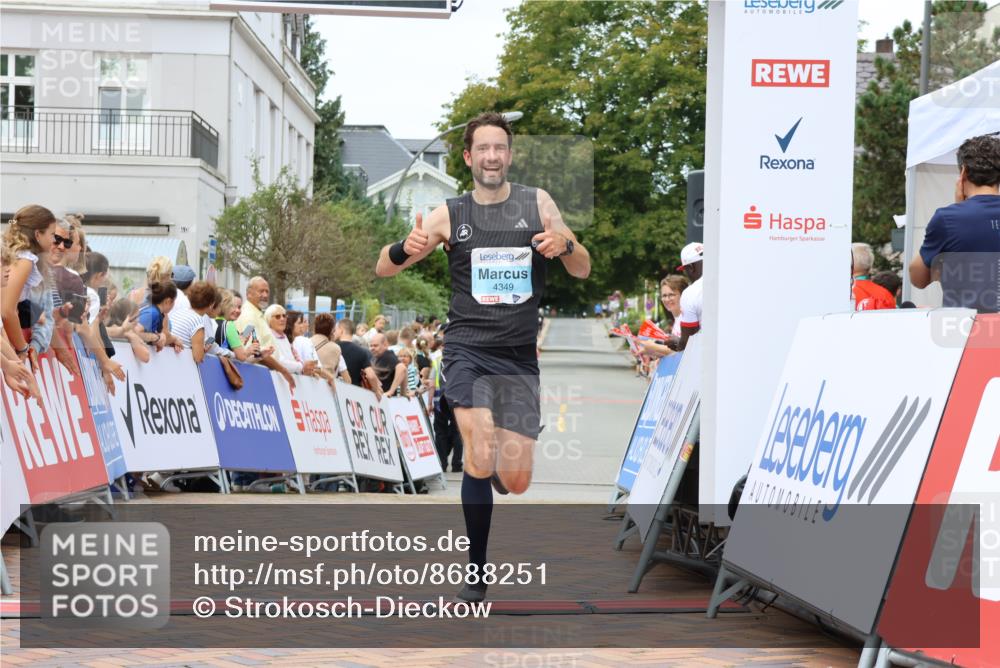 31.08.2025 - 21. Blankeneser Heldenlauf Strokosch-Dieckow http://msf.ph/oto/8688251 31.08.2025 11:55:09 Ziel 4349 meine-sportfotos.de