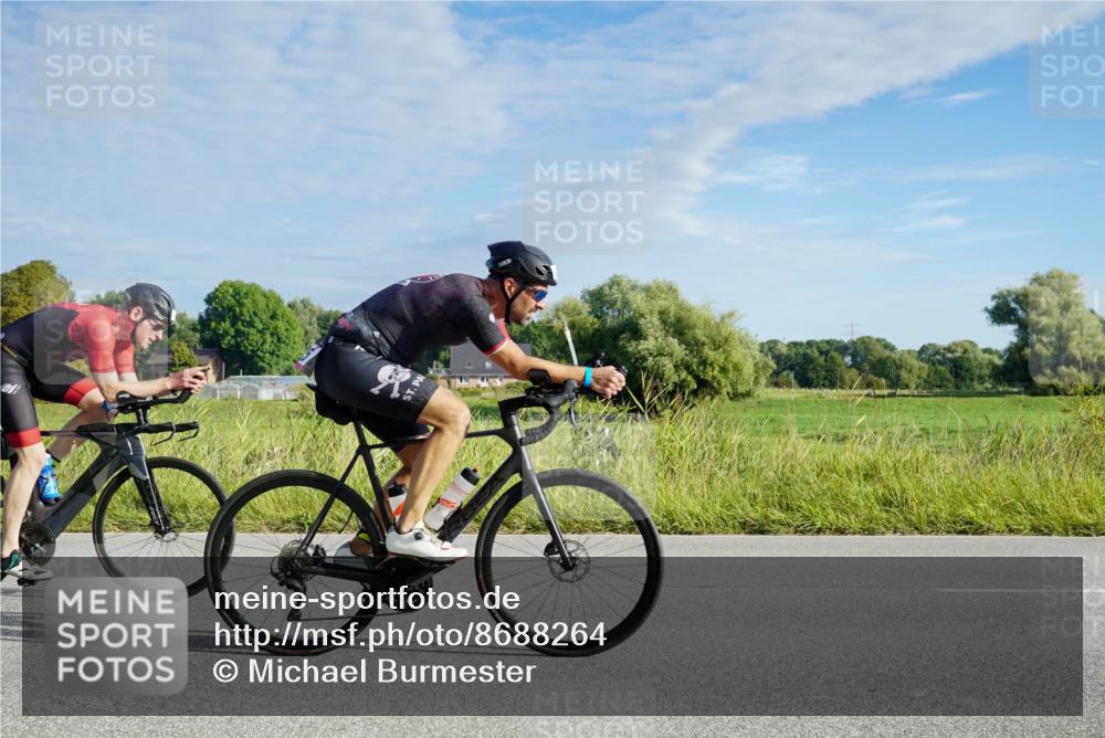 31.08.2025 - Elbe Triathlon Hamburg Michael Burmester http://msf.ph/oto/8688264 31.08.2025 08:54:10 Radfahren 187, 257, 265, 325, 375 meine-sportfotos.de