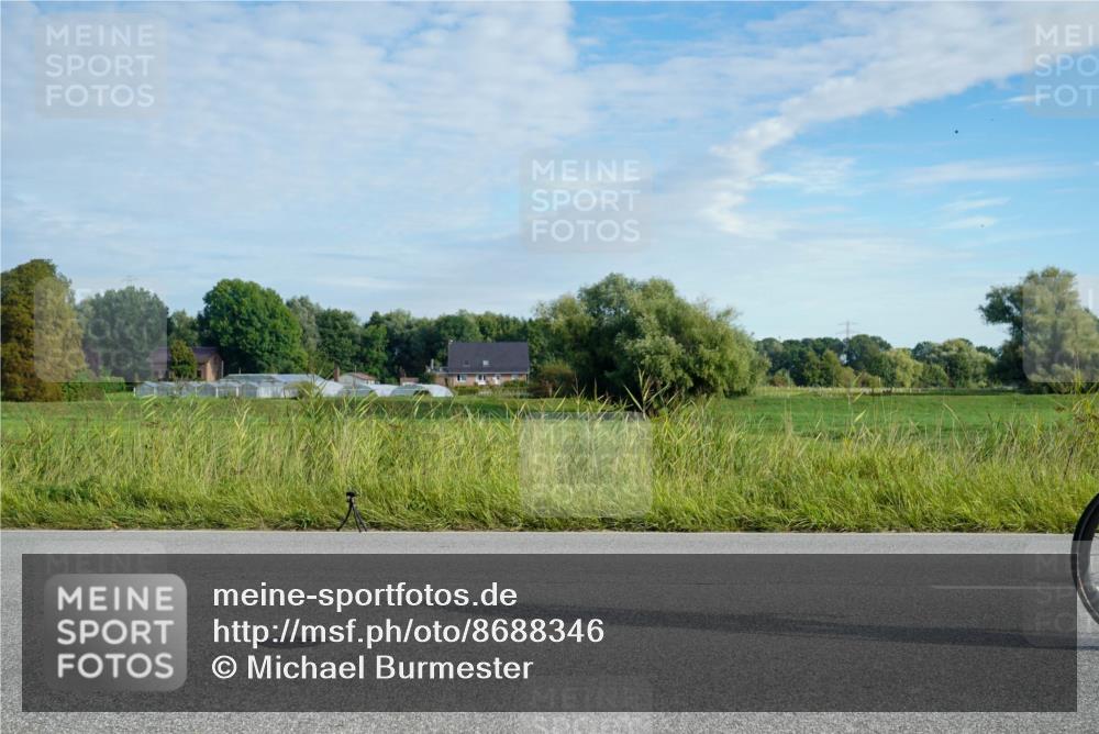 31.08.2025 - Elbe Triathlon Hamburg Michael Burmester http://msf.ph/oto/8688346 31.08.2025 08:56:55 Radfahren 195, 286, 320 meine-sportfotos.de