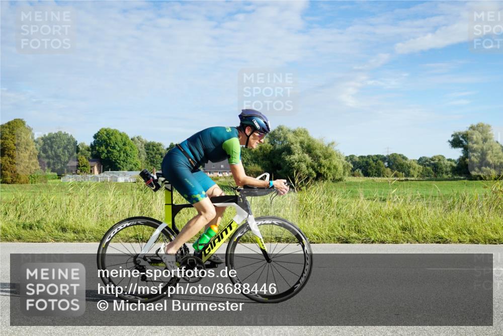 31.08.2025 - Elbe Triathlon Hamburg Michael Burmester http://msf.ph/oto/8688446 31.08.2025 08:59:08 Radfahren 258, 282 meine-sportfotos.de