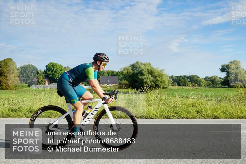 31.08.2025 - Elbe Triathlon Hamburg Michael Burmester http://msf.ph/oto/8688483 31.08.2025 09:00:12 Radfahren 224, 285, 355, 377 meine-sportfotos.de
