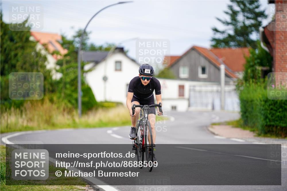 31.08.2025 - Elbe Triathlon Hamburg Michael Burmester http://msf.ph/oto/8688509 31.08.2025 15:48:04 Radfahren  meine-sportfotos.de