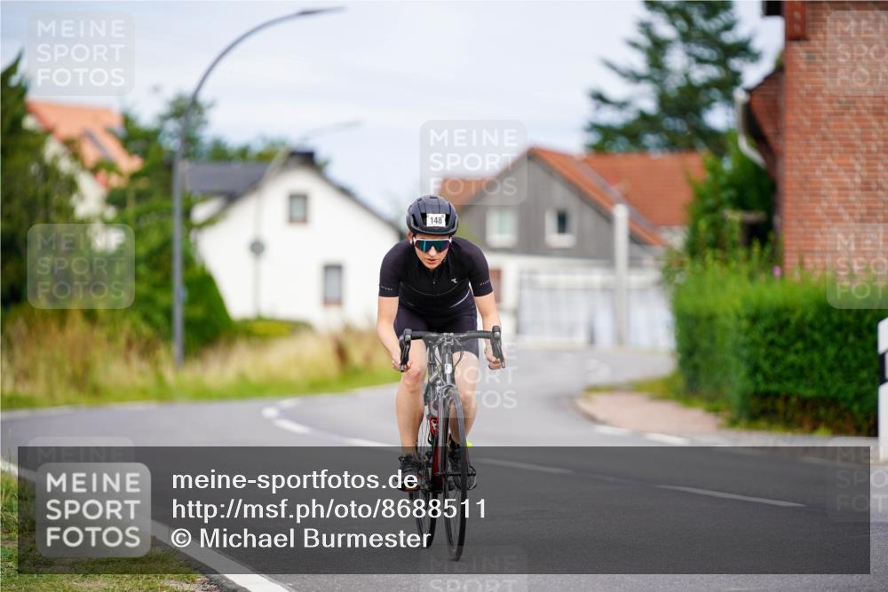 31.08.2025 - Elbe Triathlon Hamburg Michael Burmester http://msf.ph/oto/8688511 31.08.2025 15:48:04 Radfahren  meine-sportfotos.de